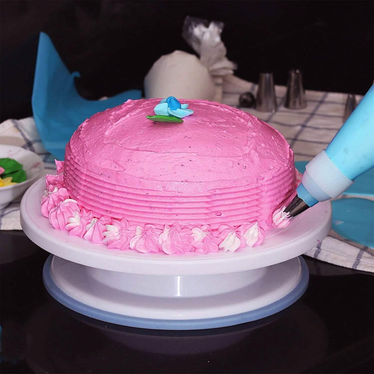 108-Piece: Cake Decorating Supplies Kit