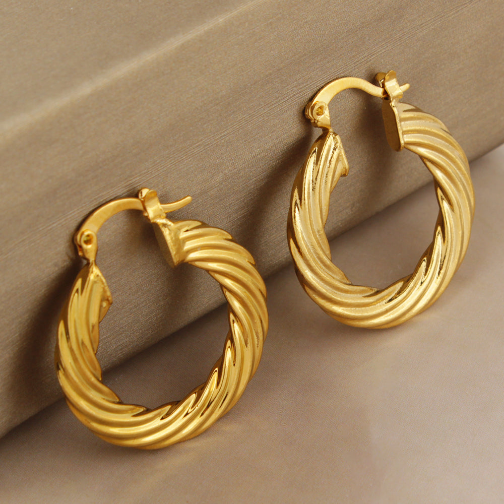 RMZ GOLD NYC 14k Gold Classic Bamboo Hoop Earrings