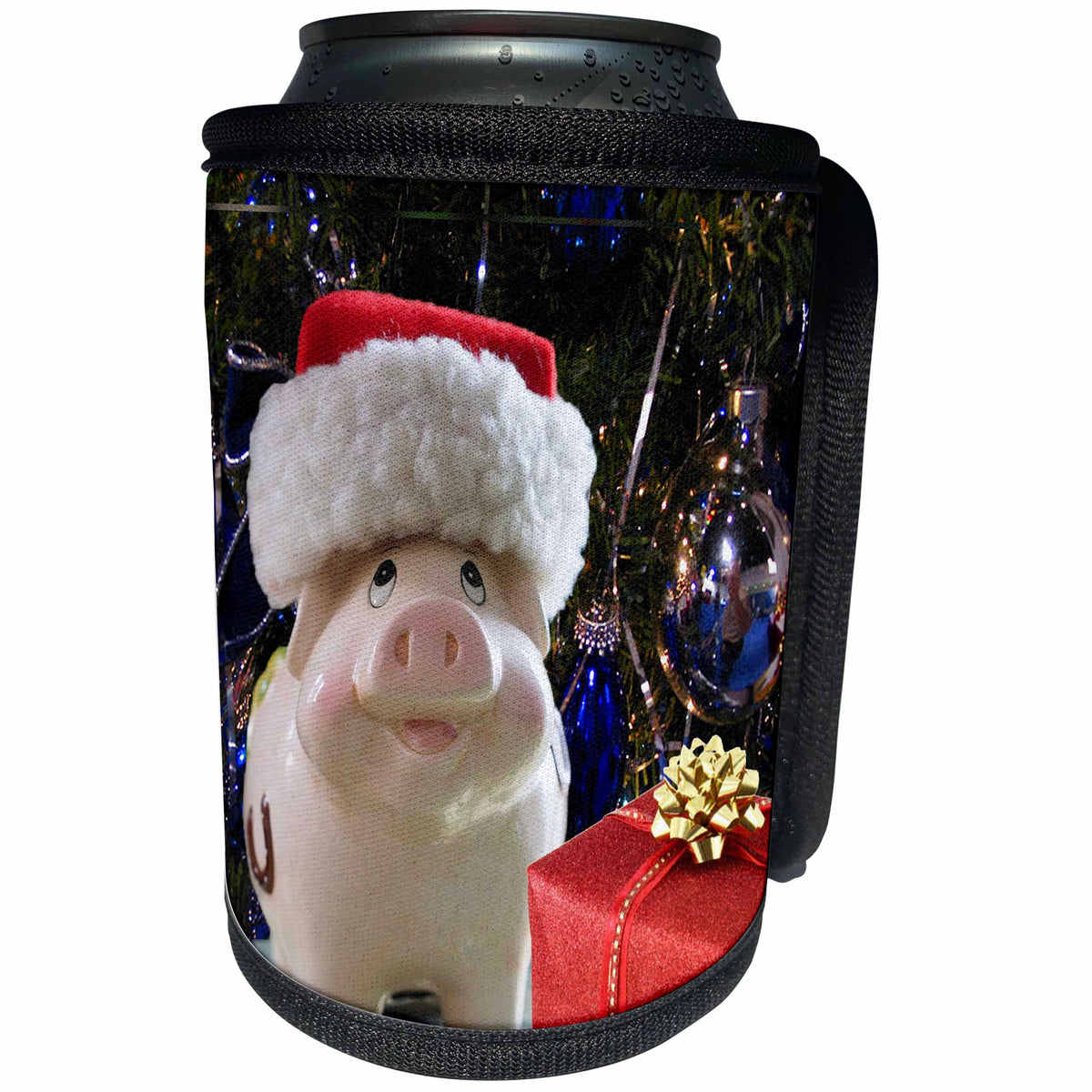 3dRose Sandy Mertens Christmas Animals - Santa Hat Piggy Bank, Christmas Tree, Blue Ornaments, Red Gift Photo - Can Cooler Bottle Wrap (cc_269550)