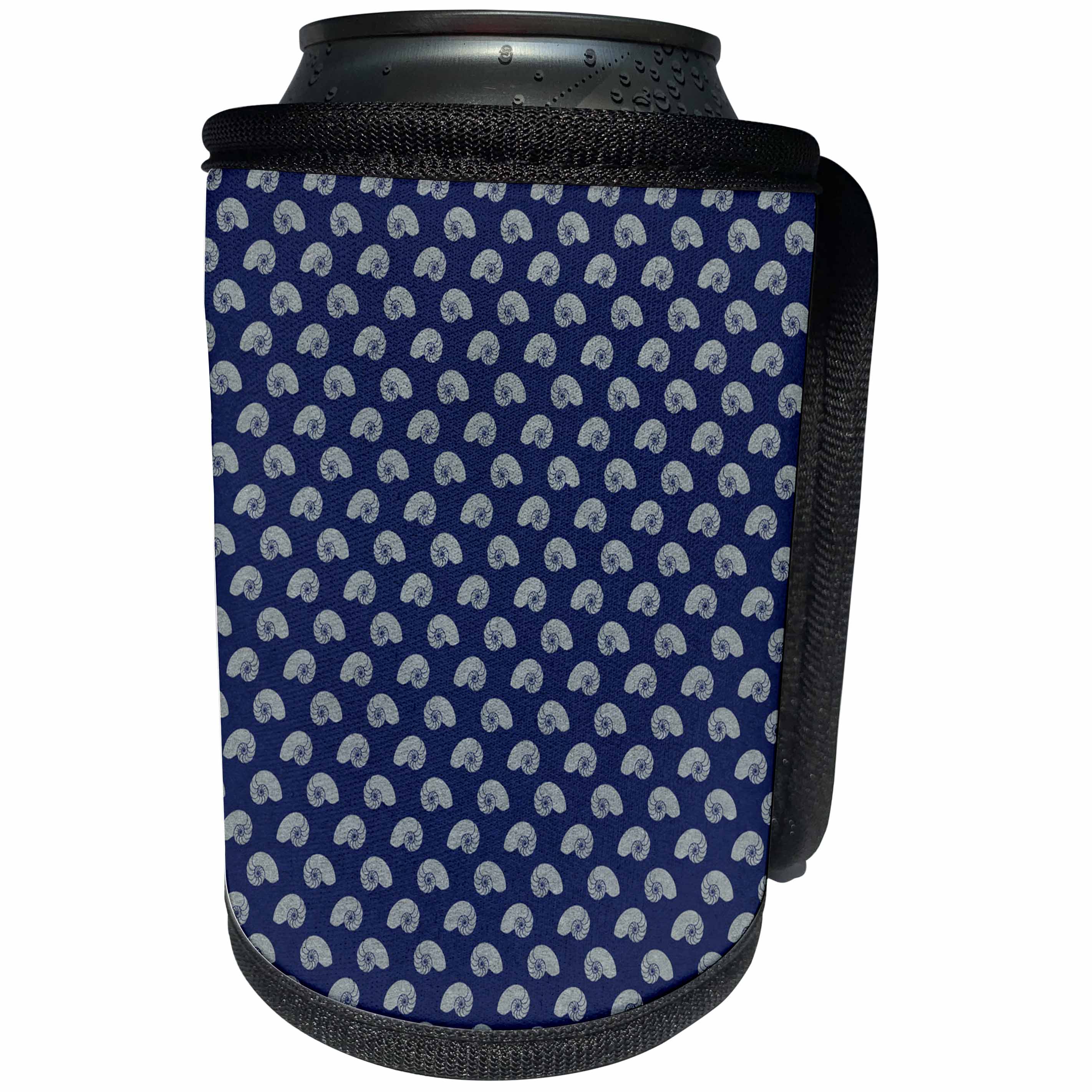3dRose Anne Marie Baugh - Patterns - Chic White Conch Seashells On A Dark Blue Background Pattern - Can Cooler Bottle Wrap (cc_283246)