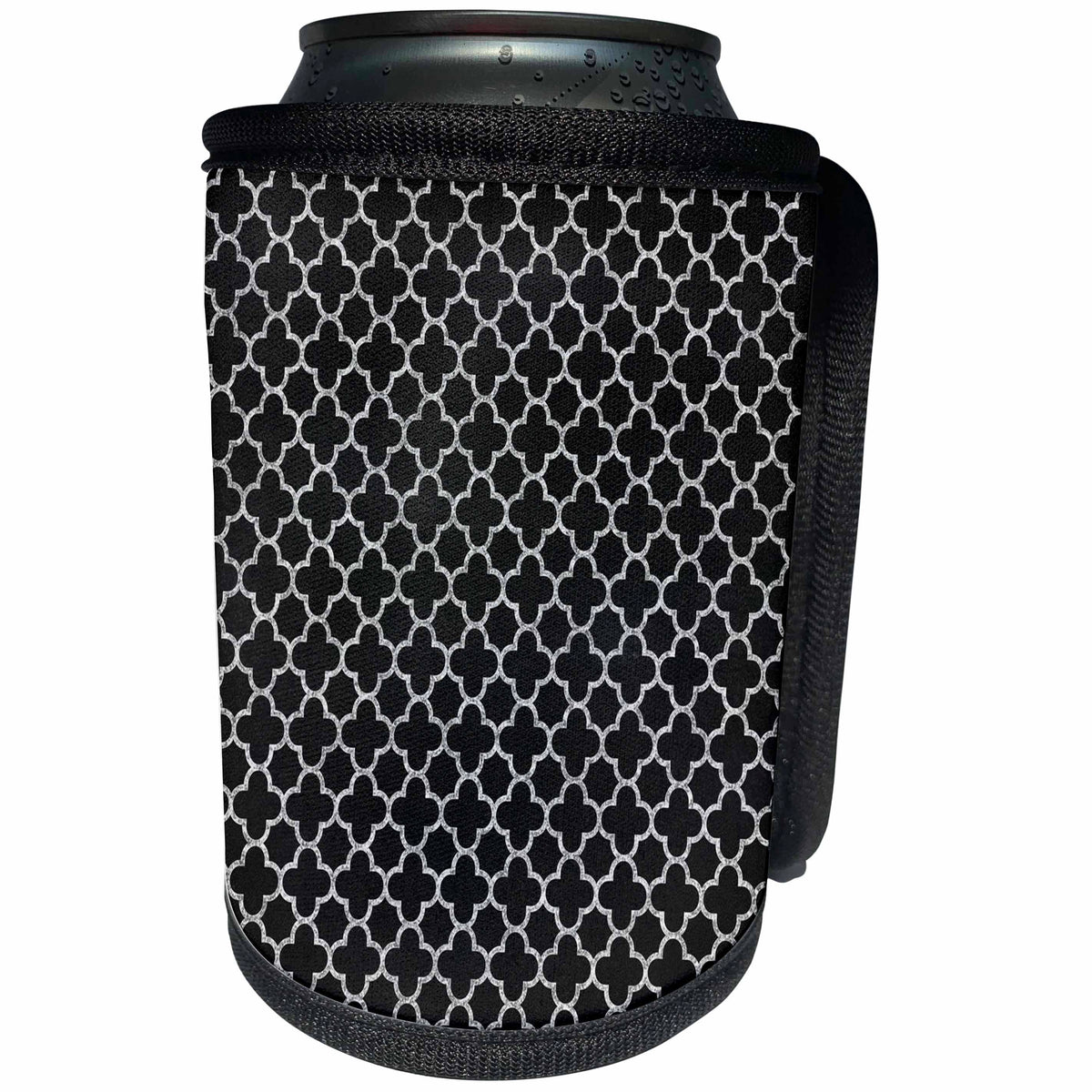 3dRose Anne Marie Baugh - Patterns - Chic Faux Silver Quatrefoil Pattern On A Black Background - Can Cooler Bottle Wrap (cc_283290)