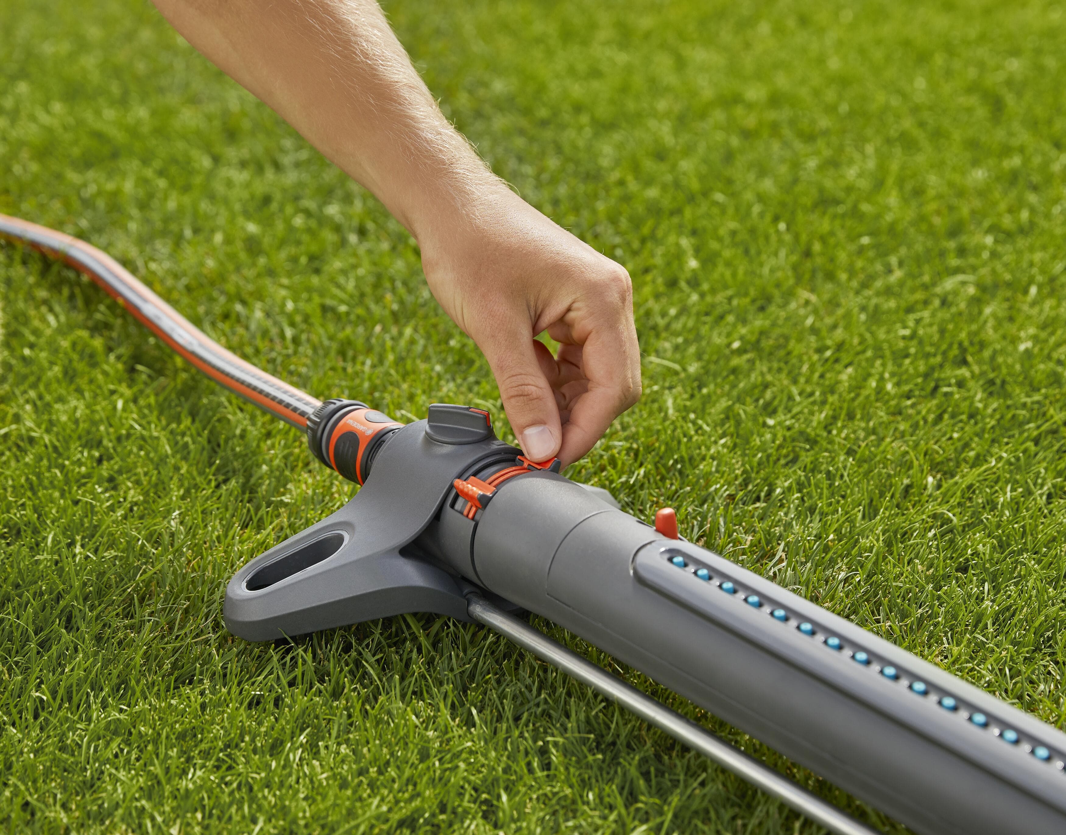 AquaZoom Oscillating Sprinkler