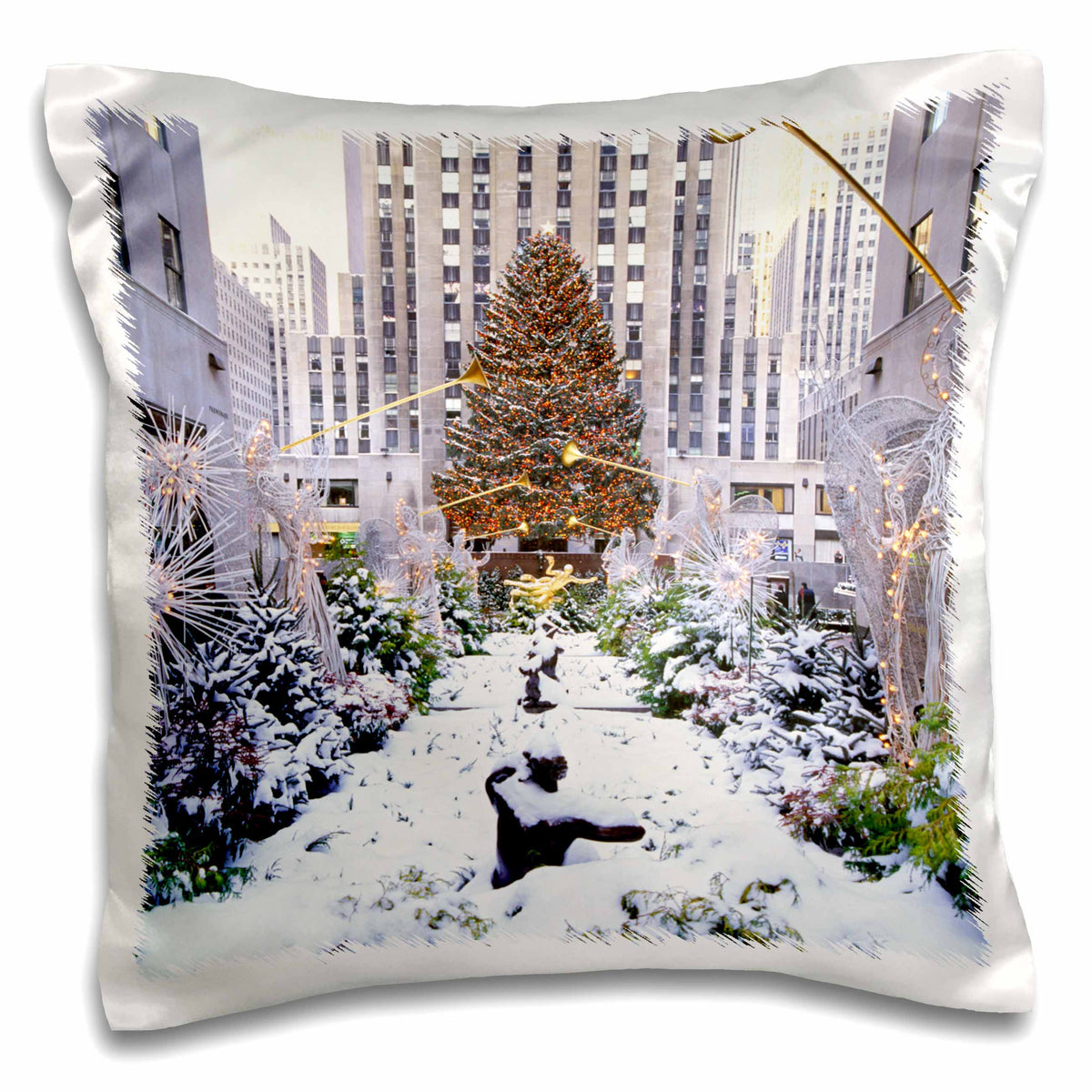 3dRose Danita Delimont - Peter Bennett - Snow - Christmas Tree, Rockefeller Center, Manhattan, New York, USA - Pillow Cases (pc_191720)