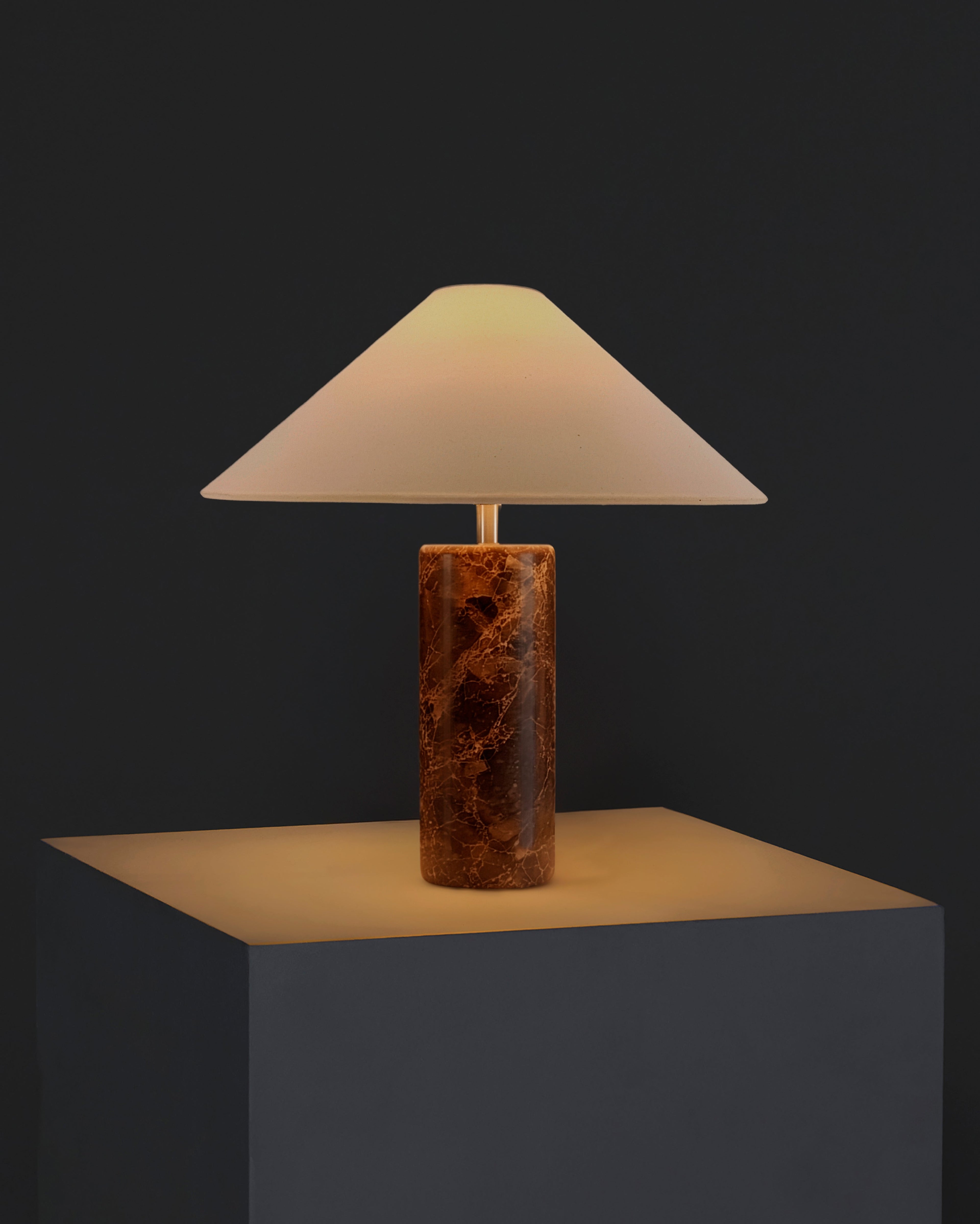 Runo Table Lamp