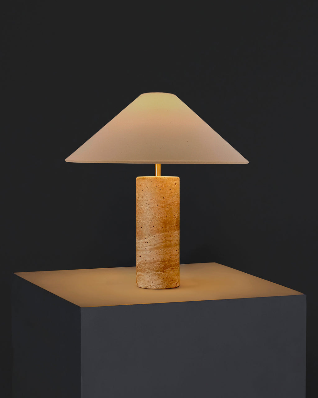 Runo Table Lamp