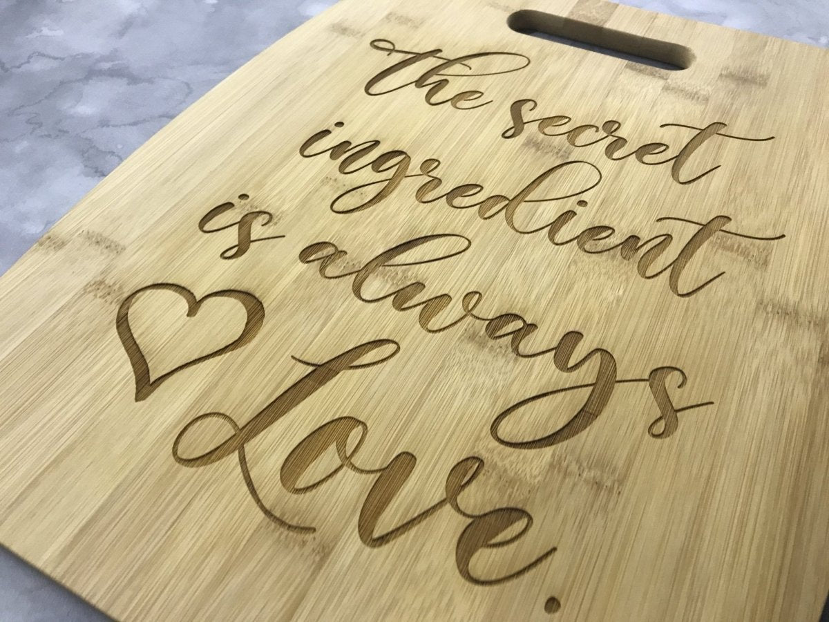 Bamboo Cutting Board Decor - Arc Shaped