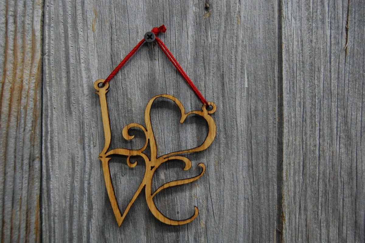 Love Sign Wall Decor